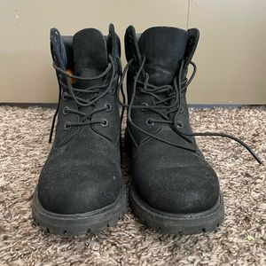 Black Timberland Boots Women’s size 7.5